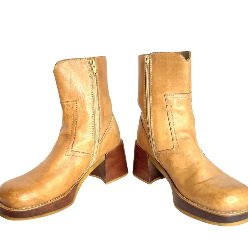 Awesome SKECHERS Vintage Boots Genuine Leather Platform Chunky Heel Above Ankle